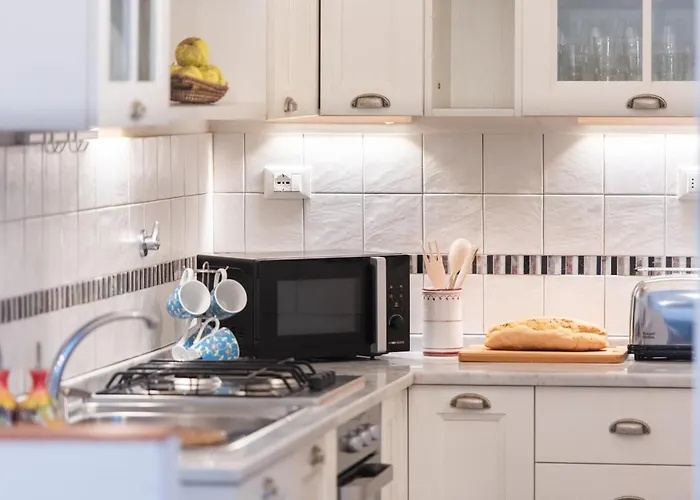 Spacious Family Flat S. Spirito 8 Sleeps Florenz