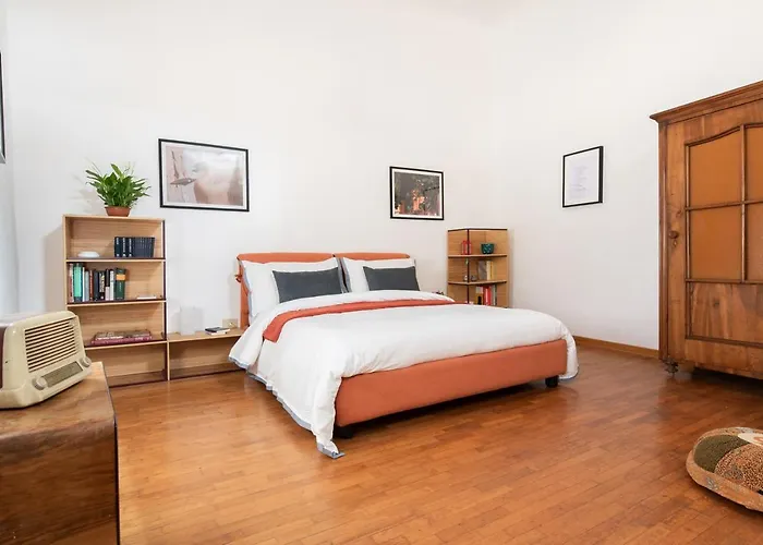 Spacious Family Flat S. Spirito 8 Sleeps *